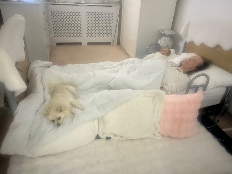 Lorraine Noel - Private Seller in Heston, London  - Image 3